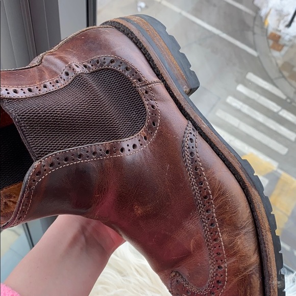 Wingtip FRYE Chelsea Boots